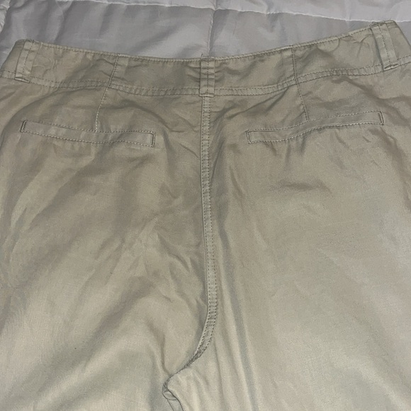 Chico's women’s Tan Lightweight linen Blend ankle pants size 2.5 equal to 14 - Picture 8 of 8